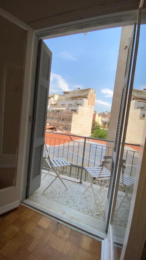 The Bohemian In Exarcheia Athens Center Apartment Luaran gambar