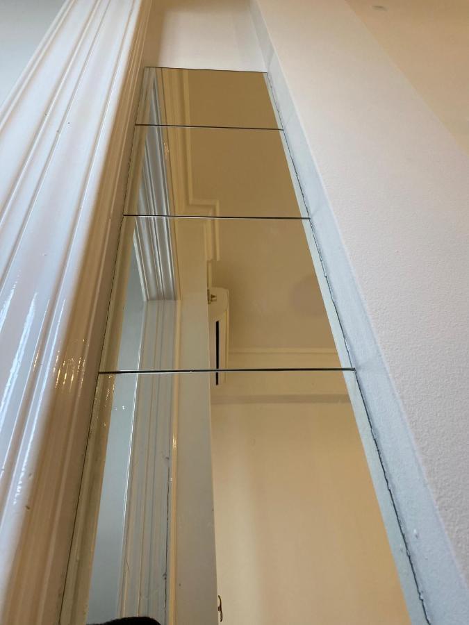 The Bohemian In Exarcheia Athens Center Apartment Luaran gambar